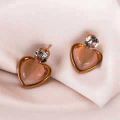 exclusive heart shape stone stud