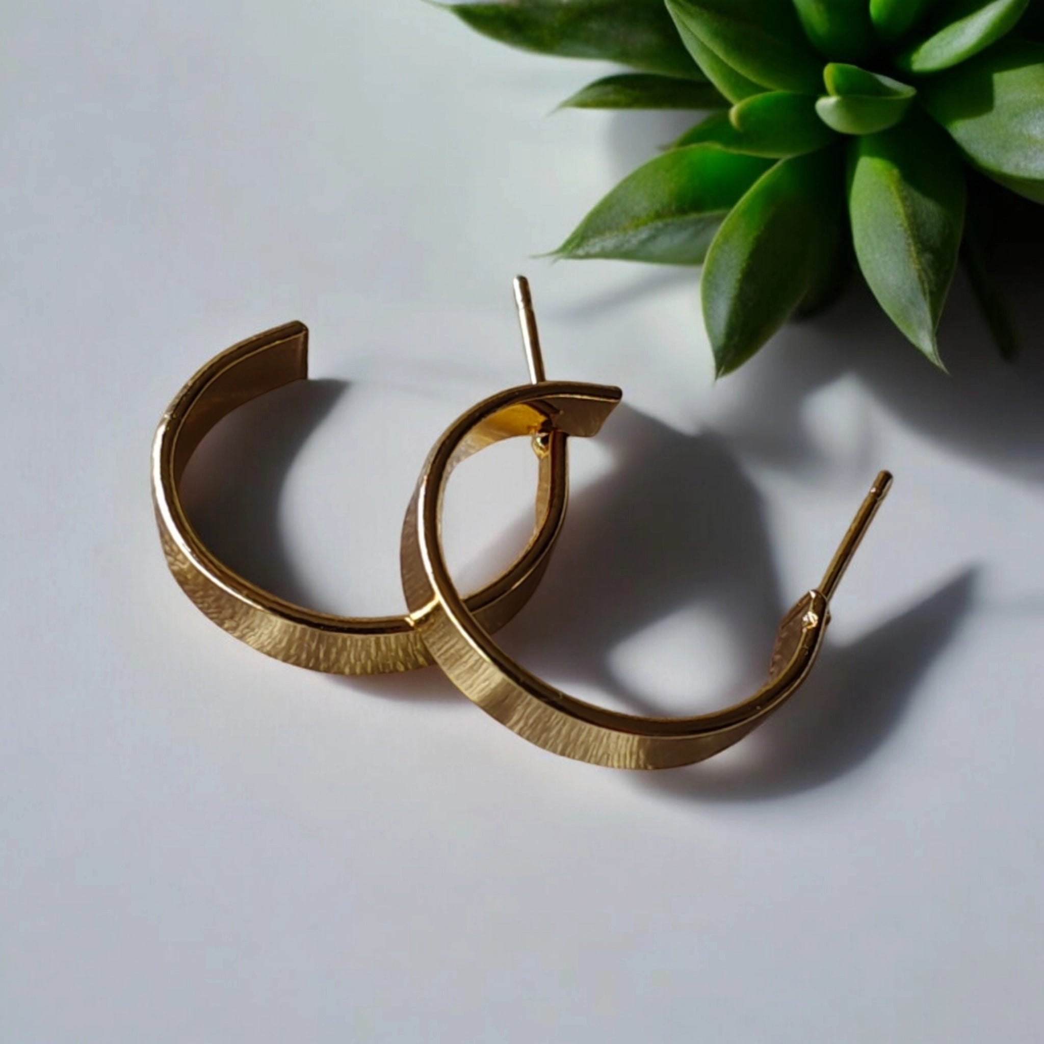 flat rounded ring gold hoops earrings | small size